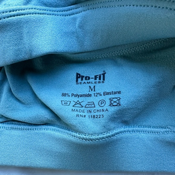 Sports Bra Bundle - Picture 3 of 3